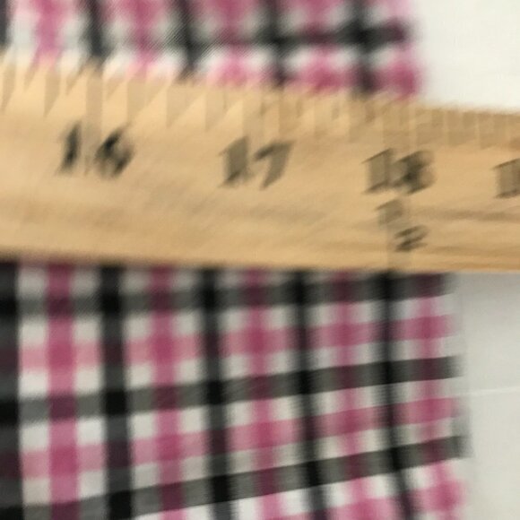 NWOT - Jones New York Sport Stretch Pink Plaid Check Bermuda Shorts - Picture 12 of 14